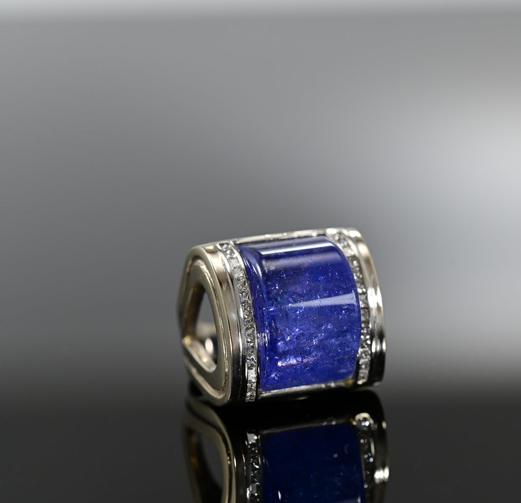 Tanzanite 18k Gold Ring