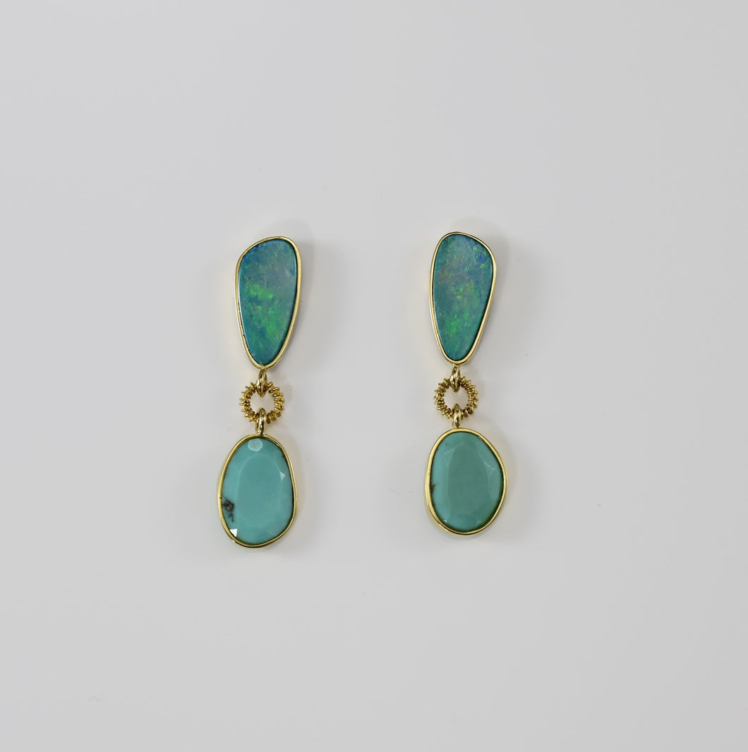 opal, turquoise,18k gold, 1.75